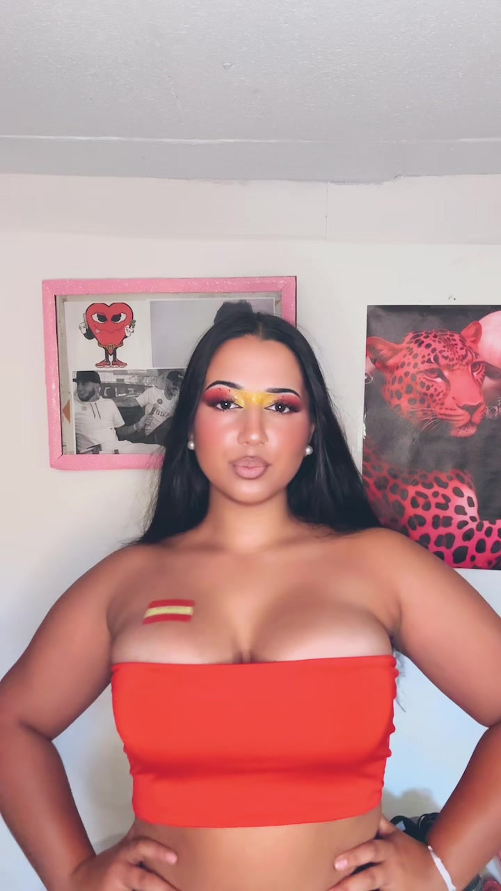 @𝑳𝒂 𝒈𝒊𝒕𝒂𝒏𝒂💋