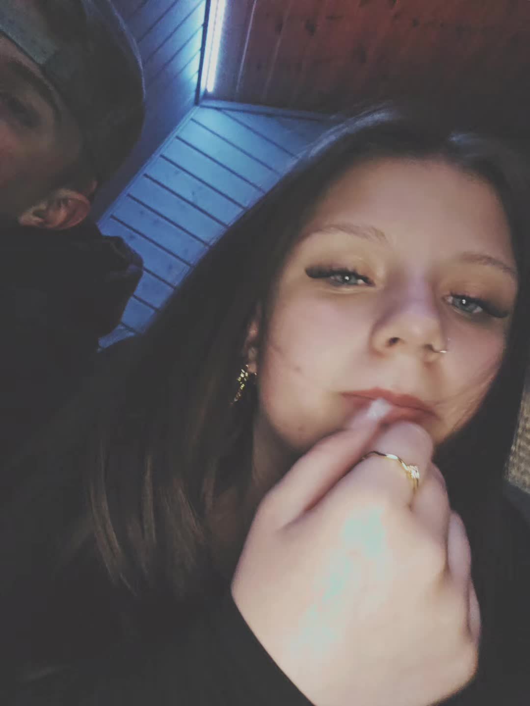 @𝒯𝒽ℯ𝒶♡