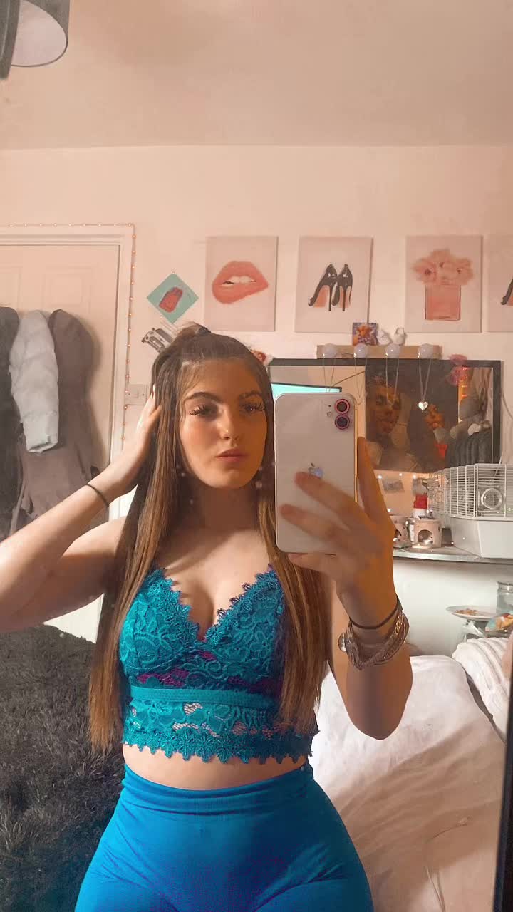 @ChloeDalziel