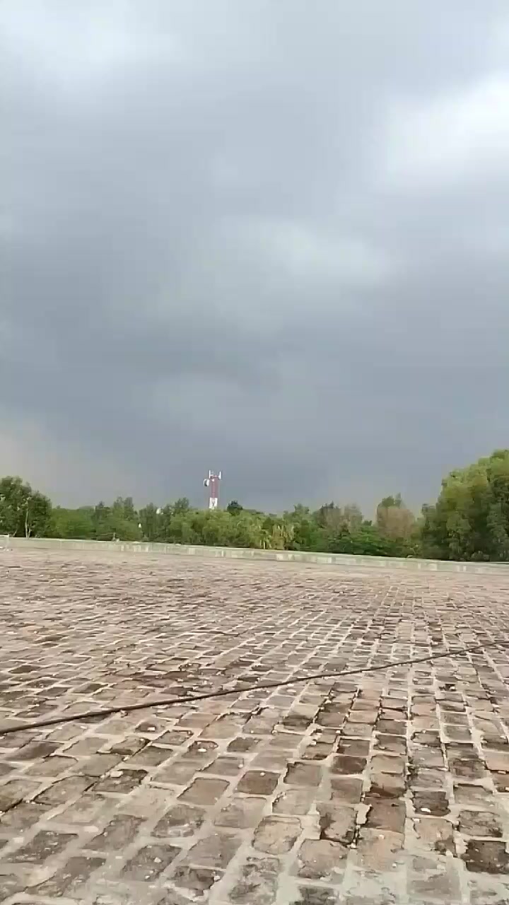 @MALIIK ADnAn PaRHaR