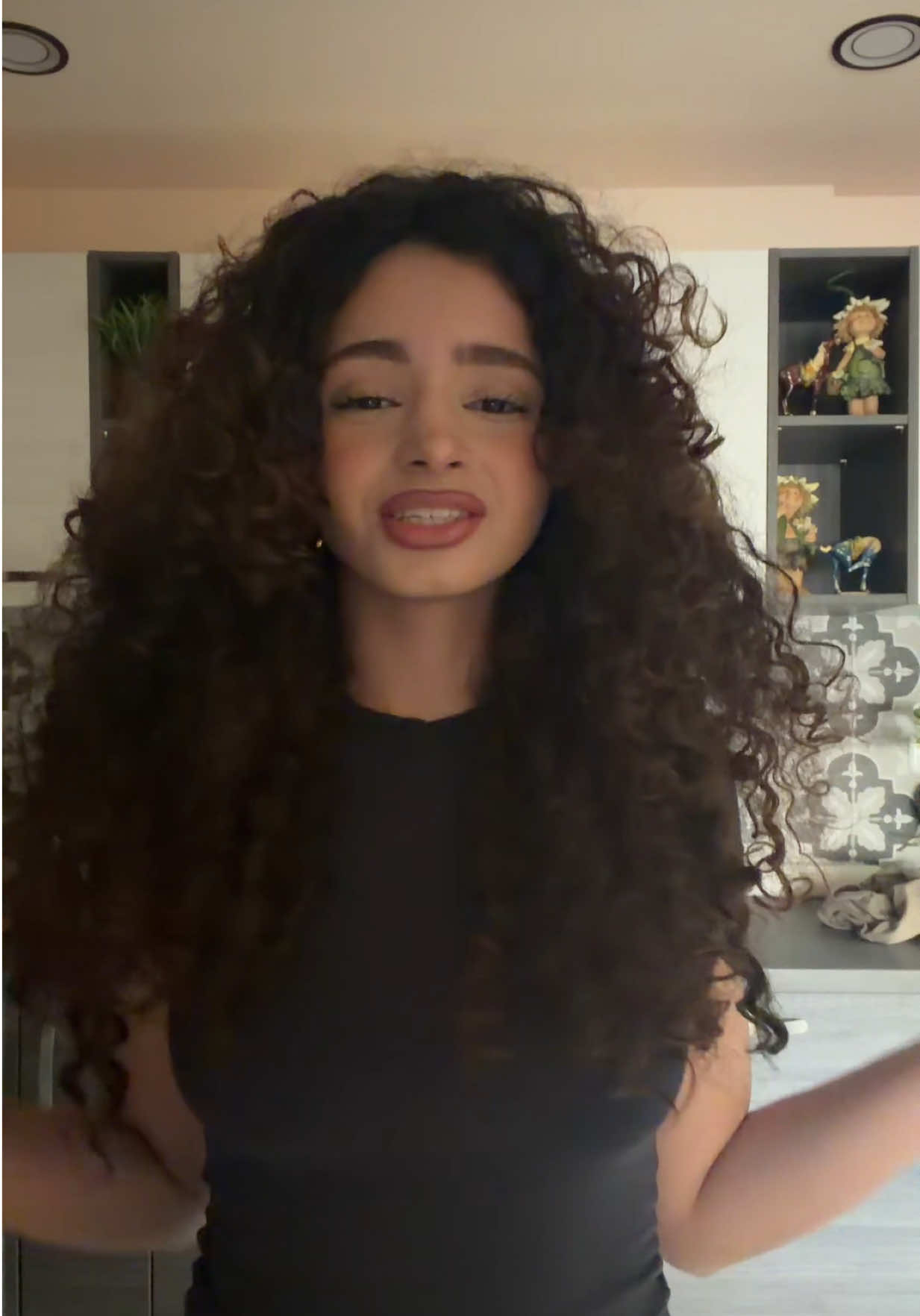 @Eliana