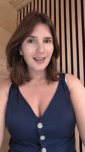 @justme-elena