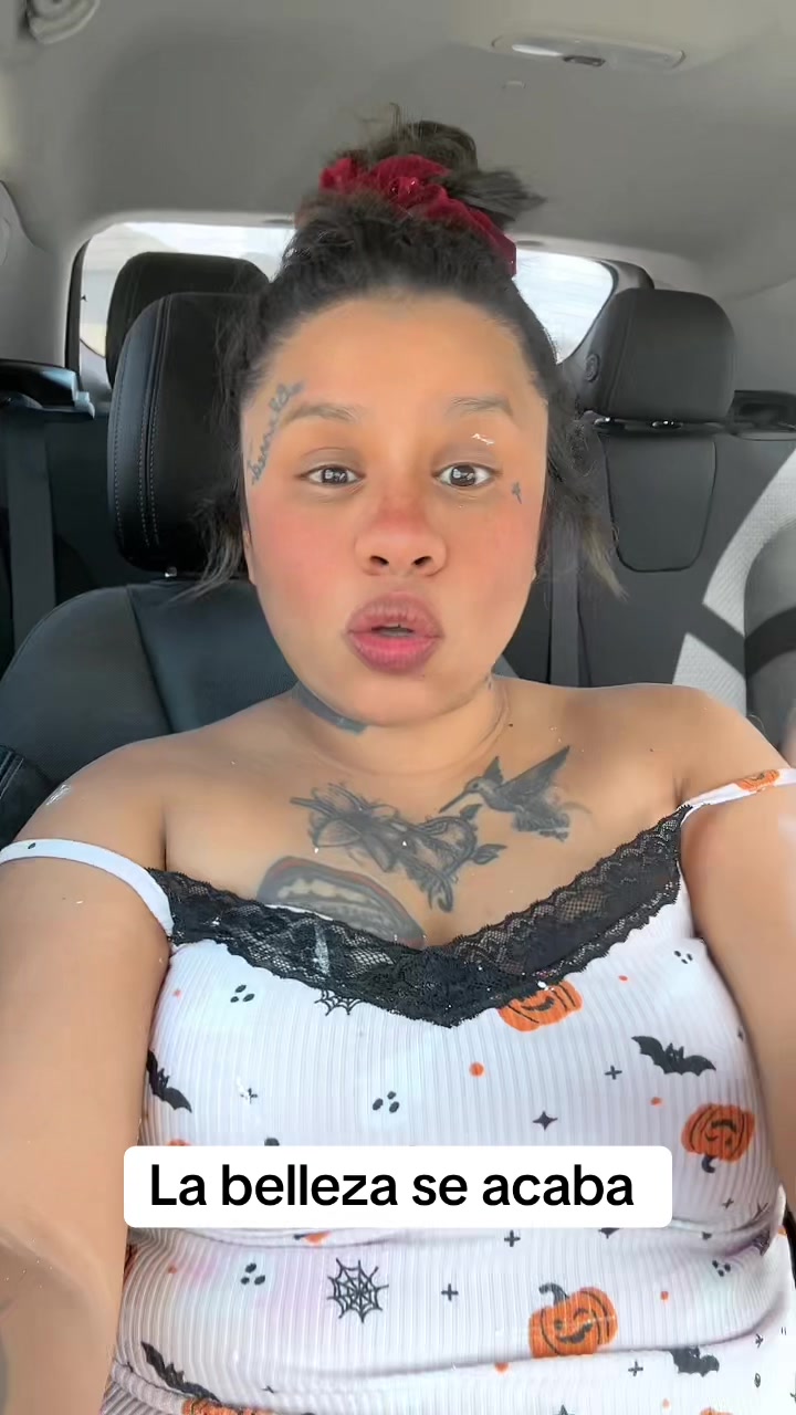 @lalalopez