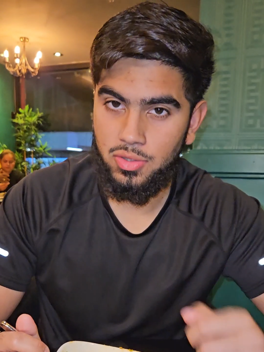 @Jarifeats