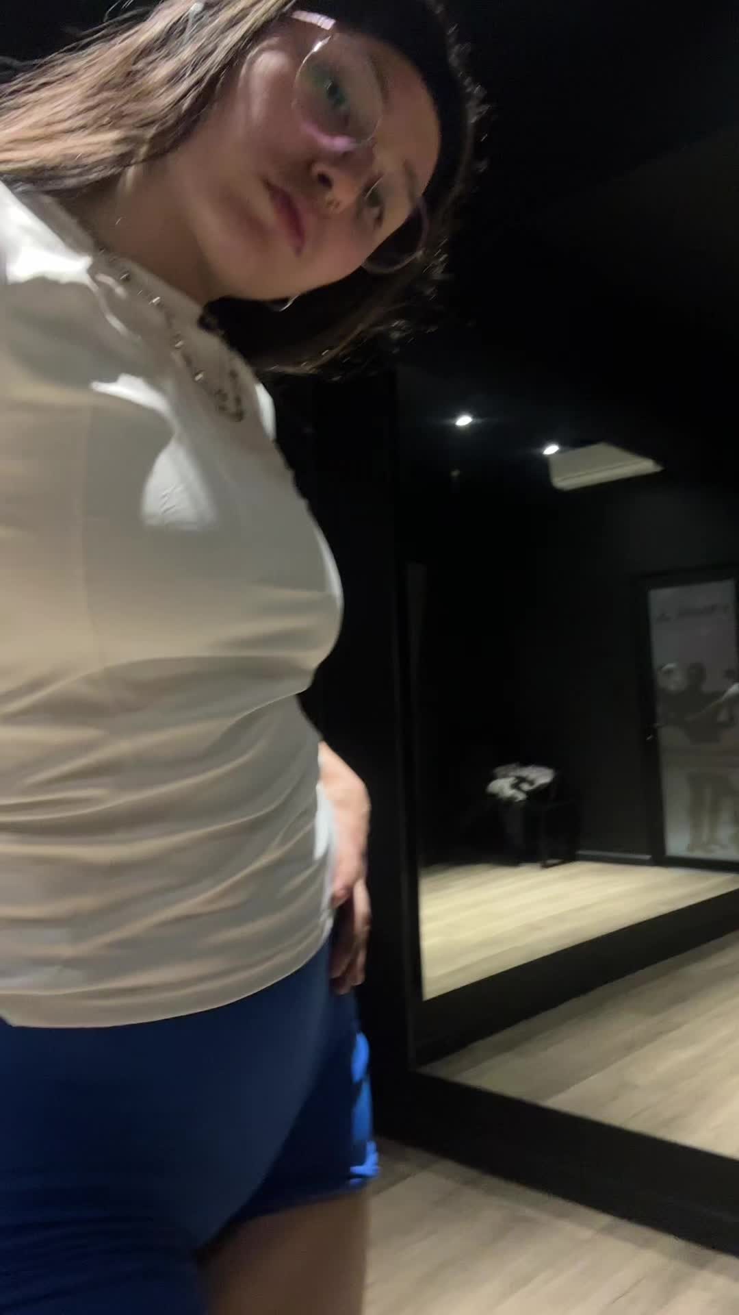 @Annarellacarvajal_