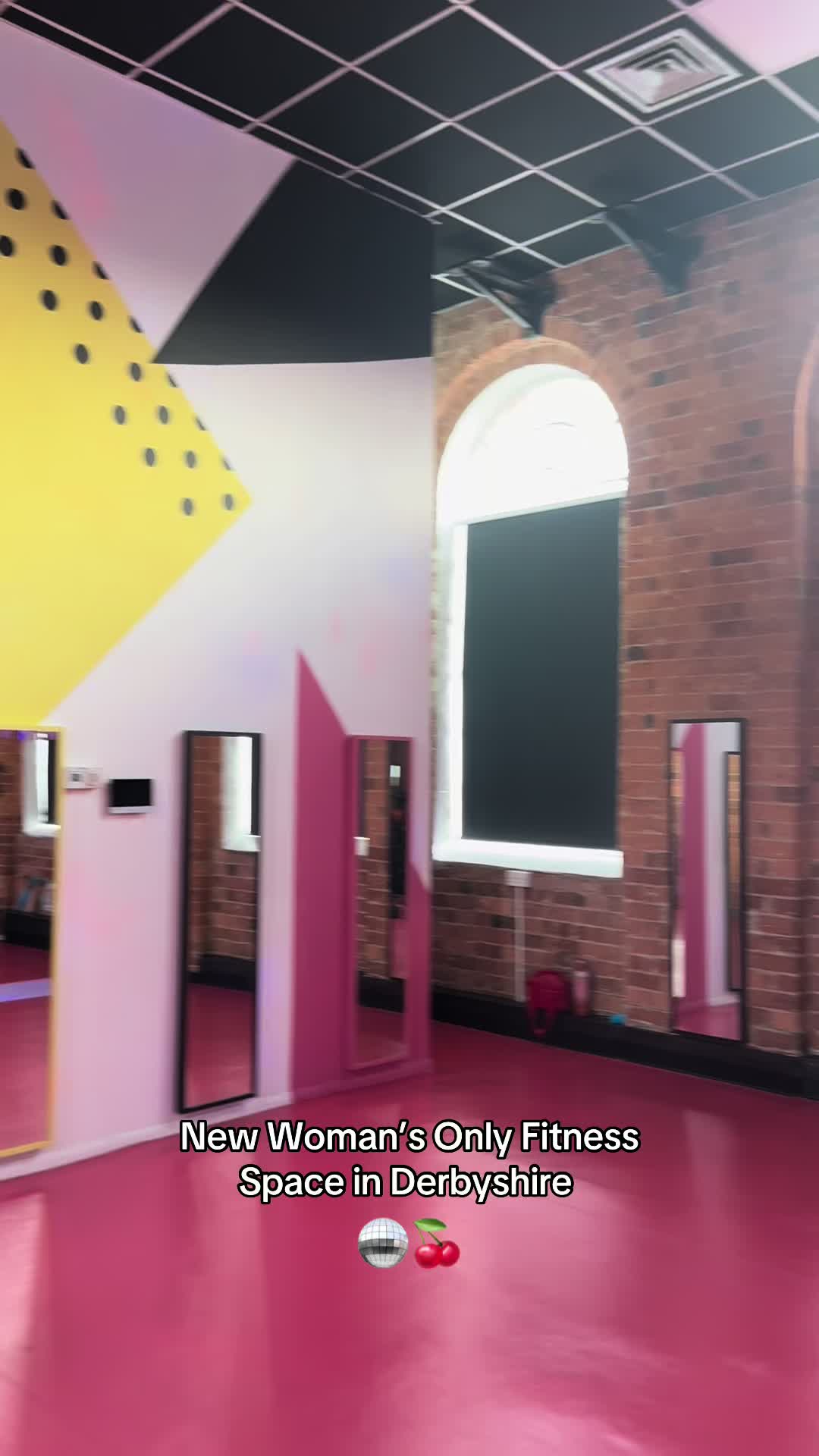 @Ella🖤
