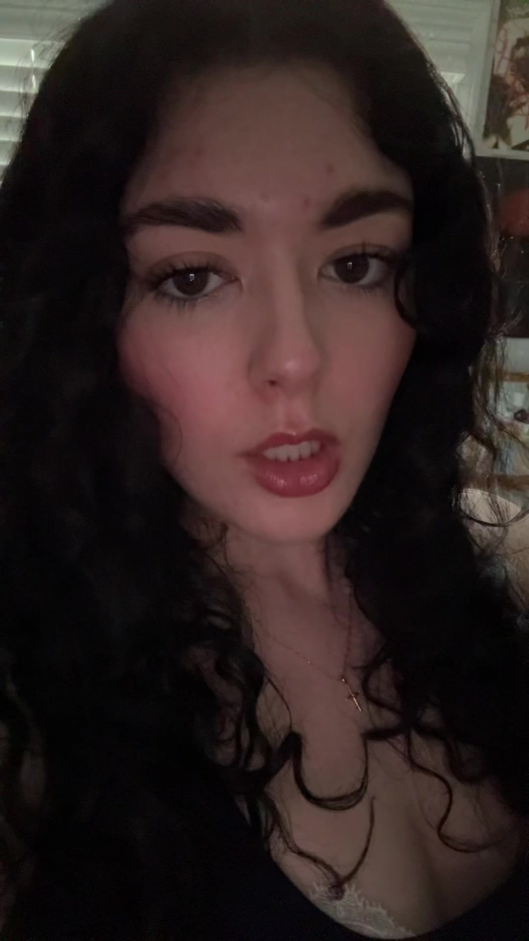 @Kat🥀
