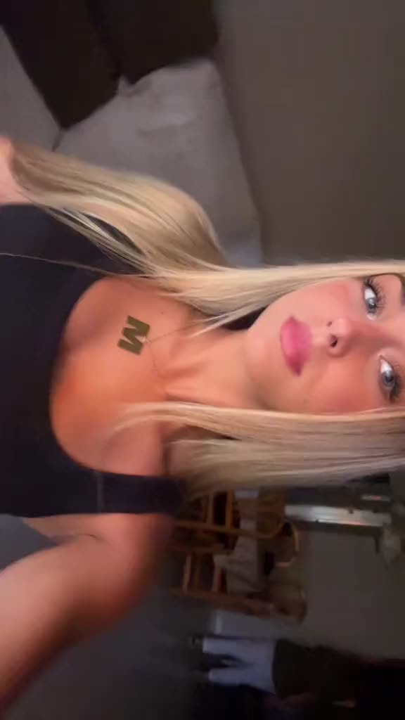 @M