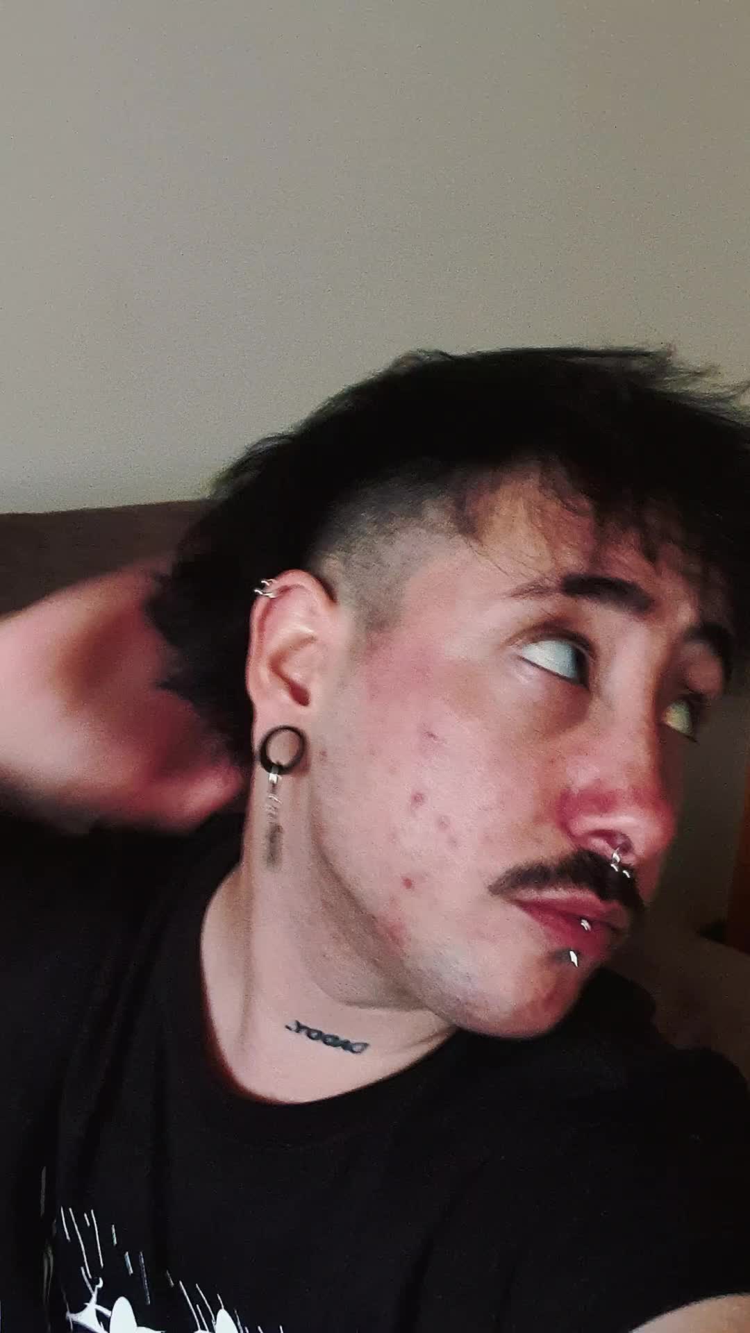 @𝐍𝐨𝐚𝐡