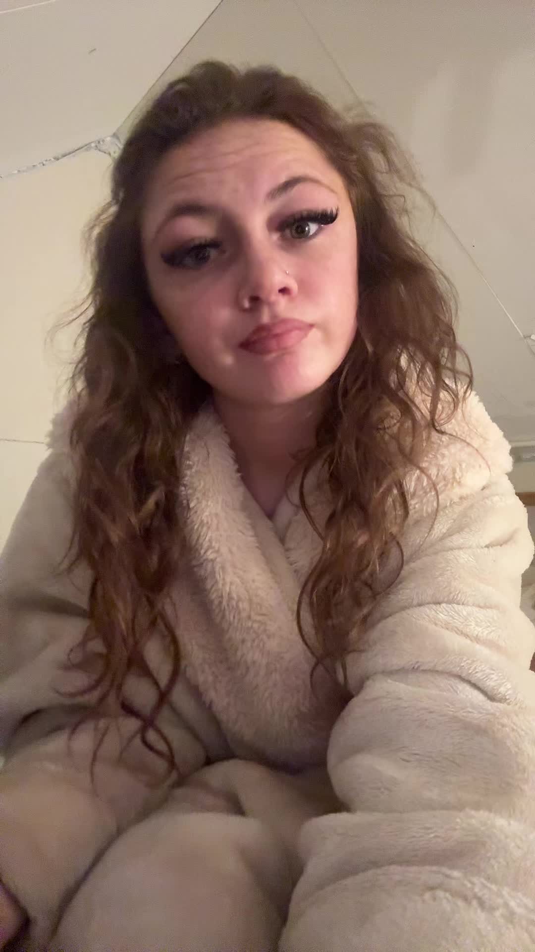 @maceysspamm
