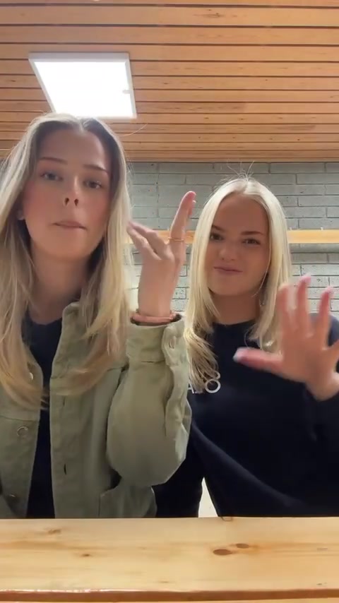 @Kajsa🦦