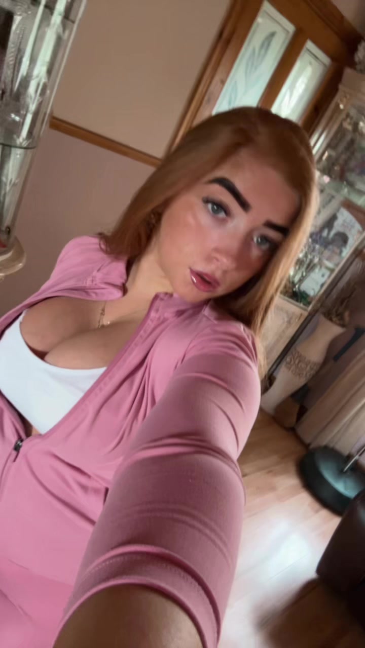 @ElizabethxMatthewconnors❤️🌍