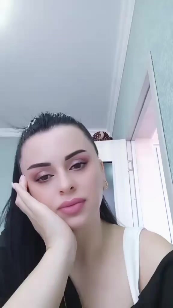 @ᴮəᴸᴷə ᴰə ᴮᴵᴿ ᴳüᴺ