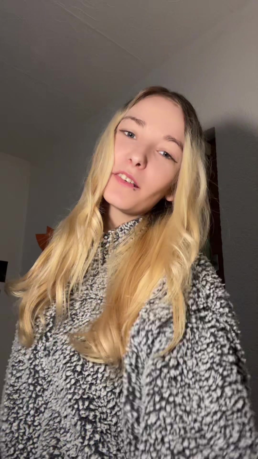 @Ronja🫵