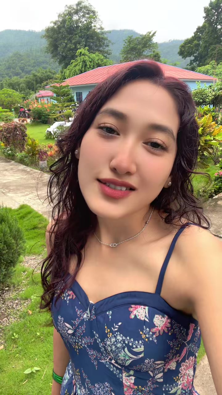 @🐼