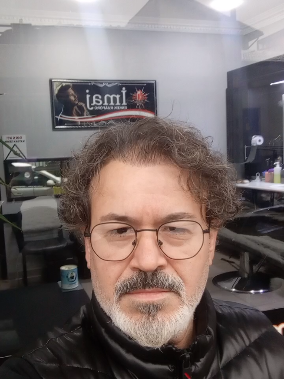@_Komedi_Bartın oyuncusu