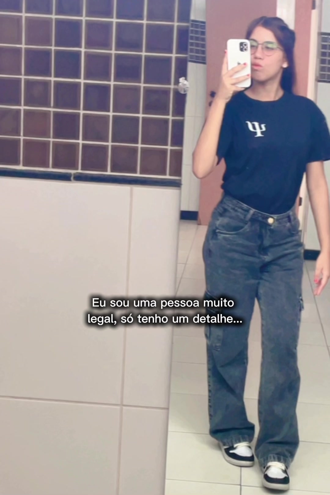 @Maria Mirella