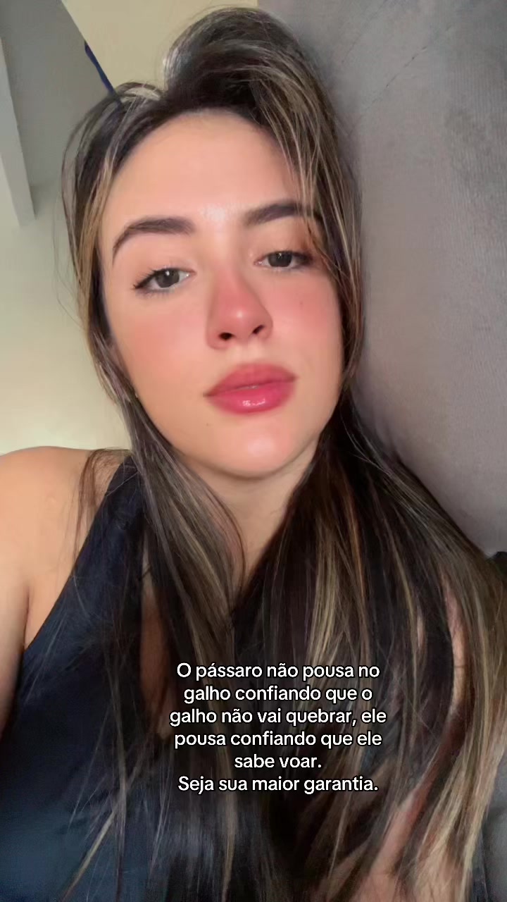 @Talita✨