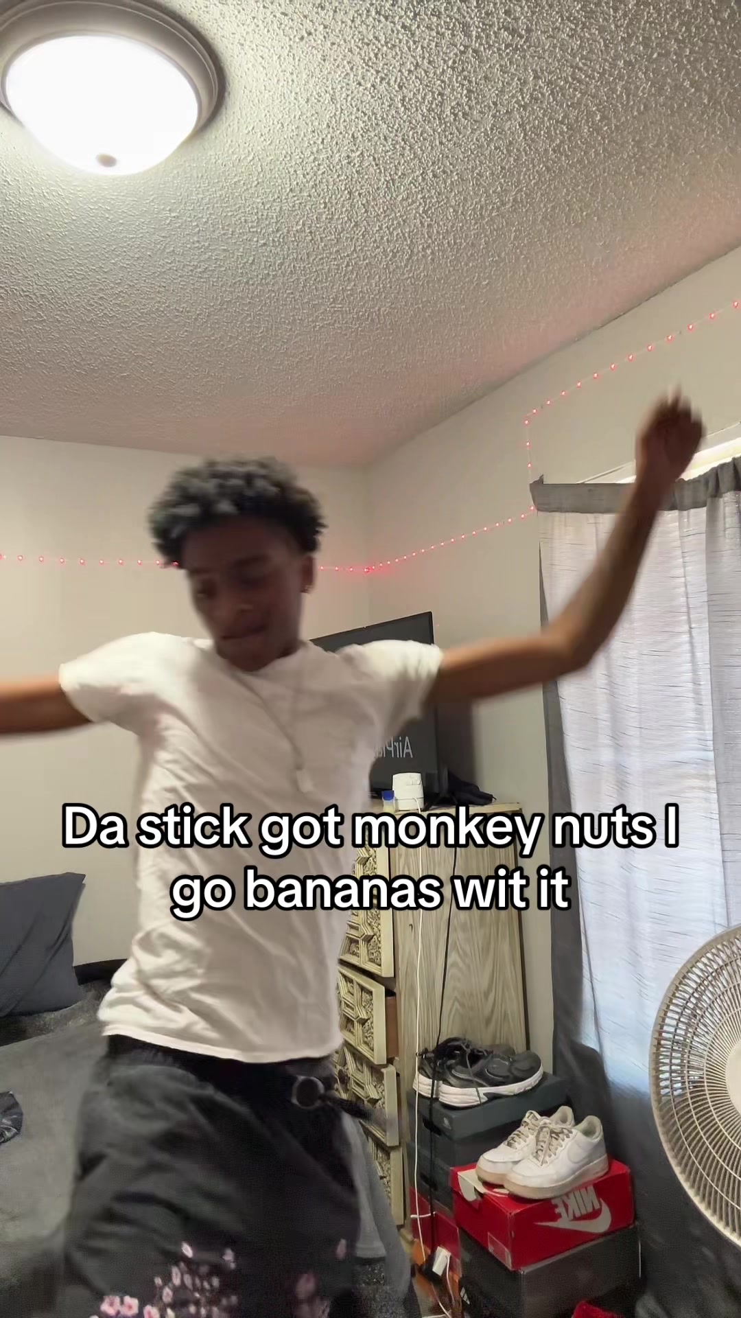@dyl2amill