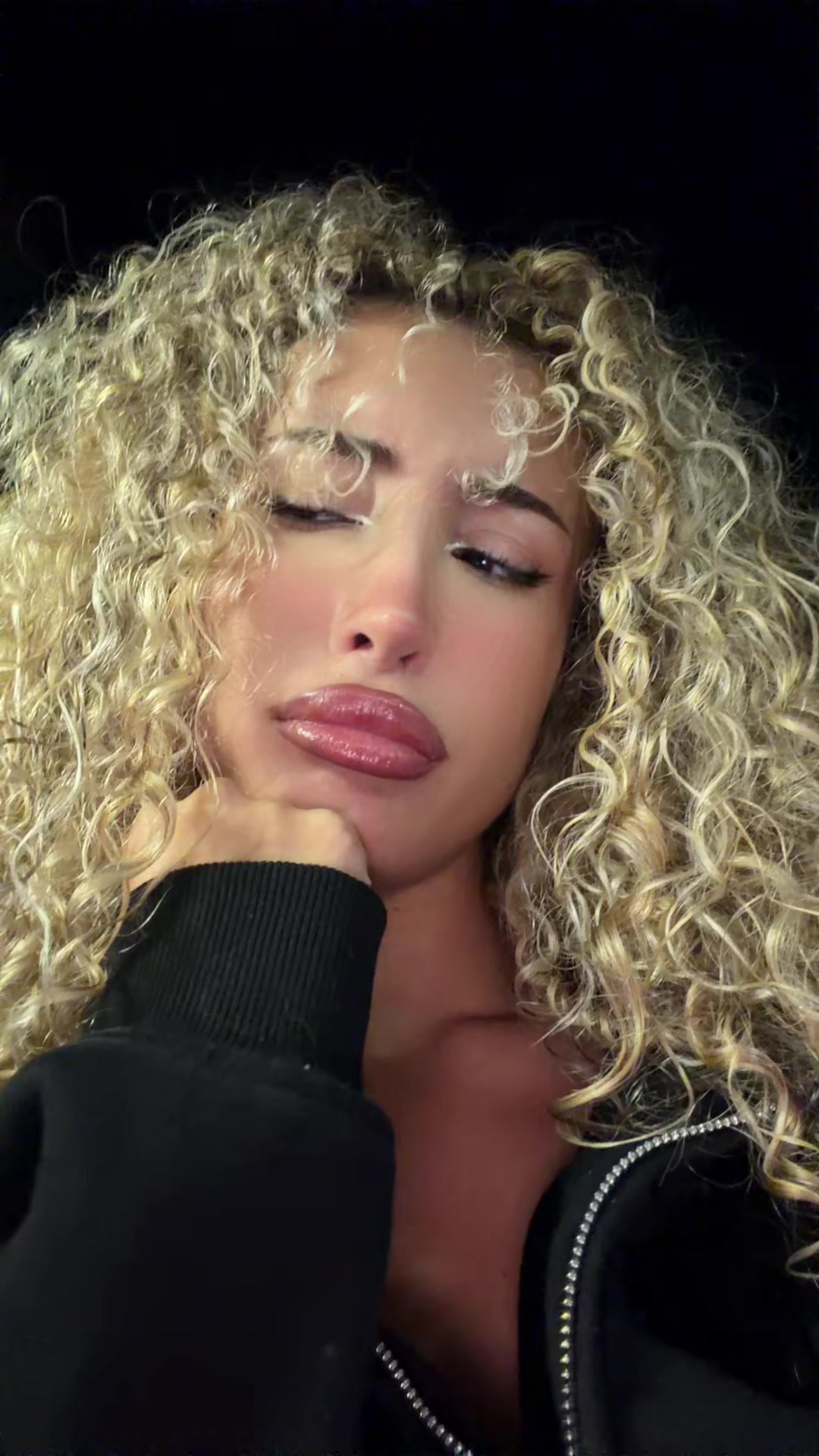 @Curly
