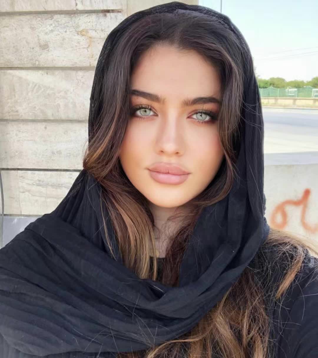 @18