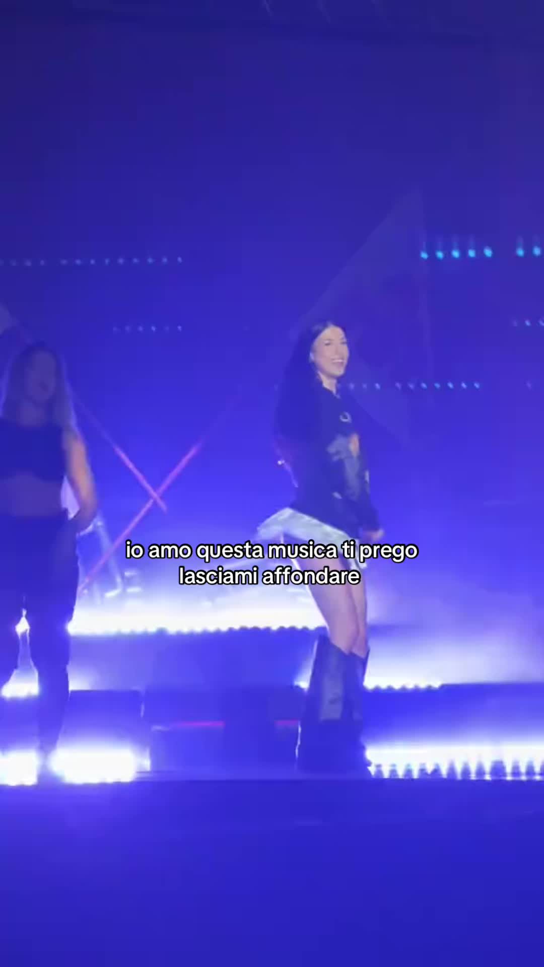 @𝑪𝑳𝑬𝑶💝
