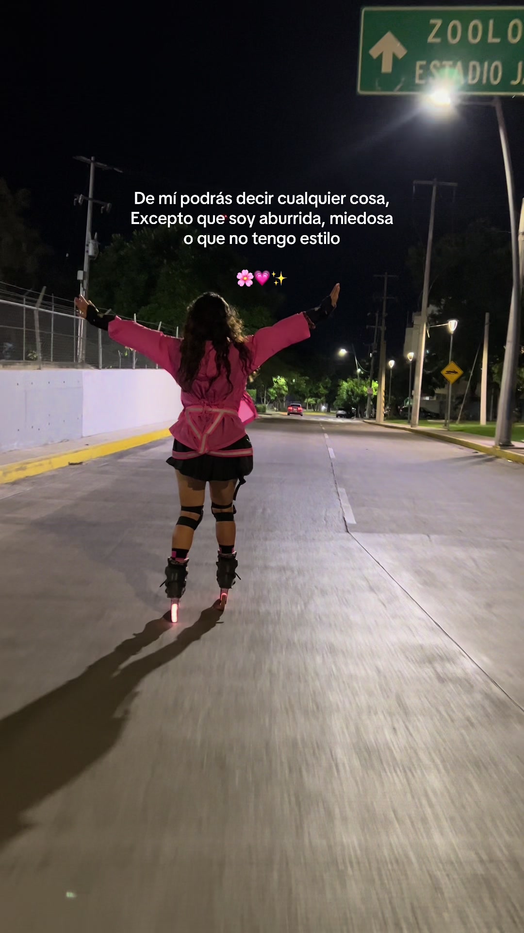@Zelit Roller Girl