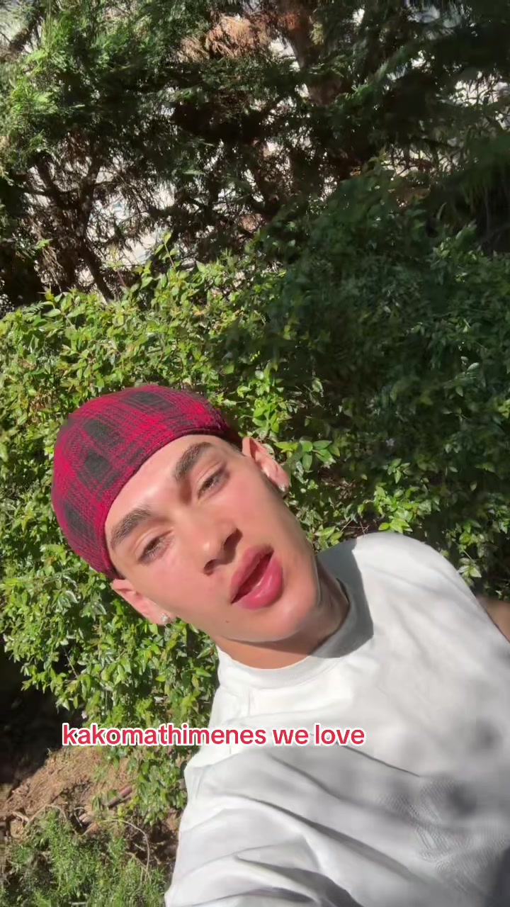 @JayJay