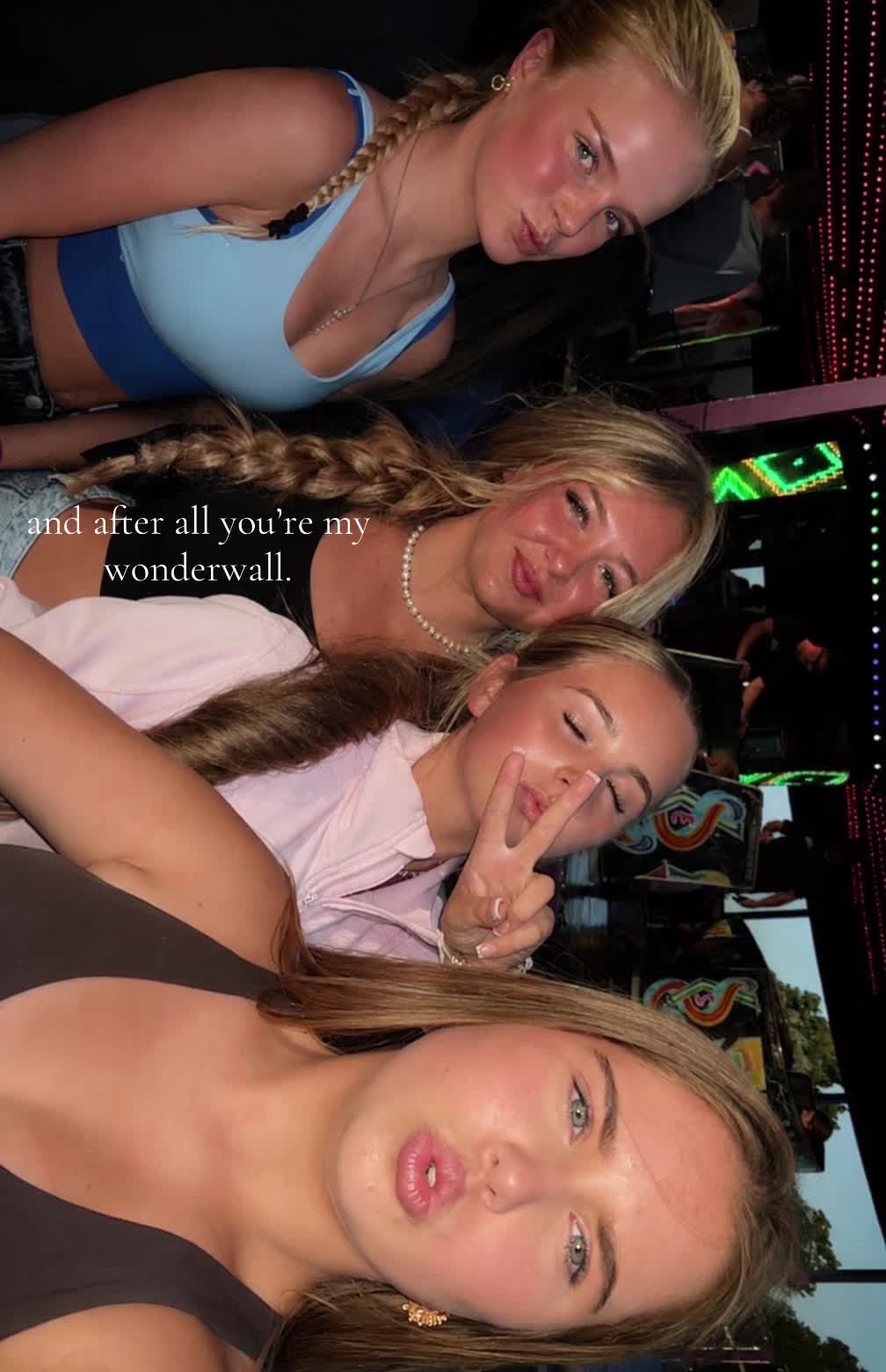 @𝓅ℴ𝓅𝓅𝓎 🧿