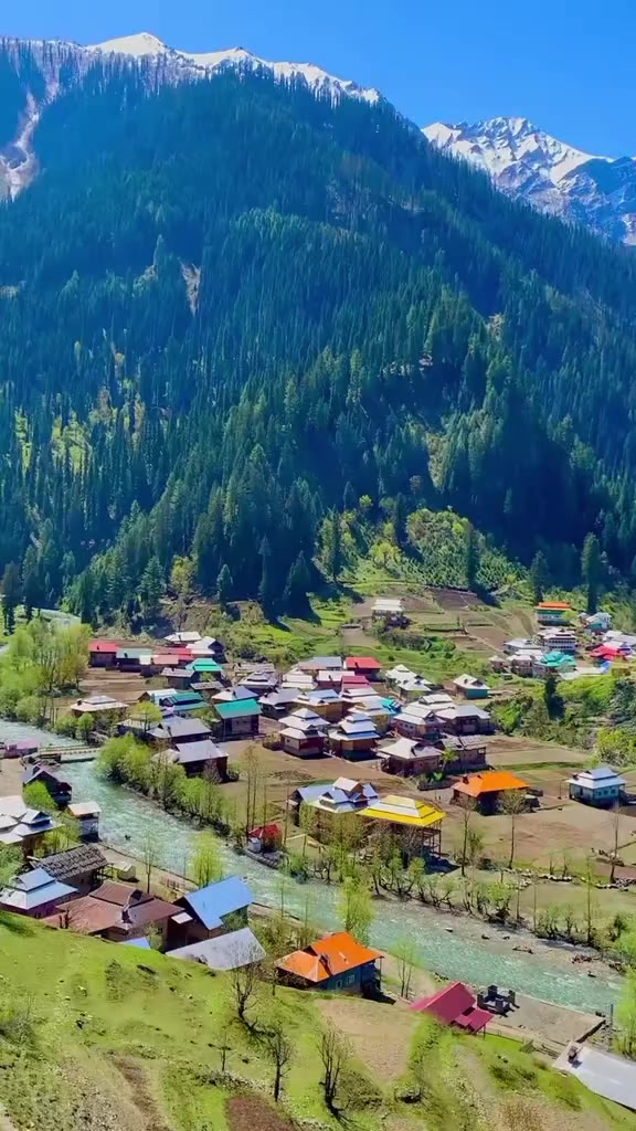 @Neelum Vista Tourism