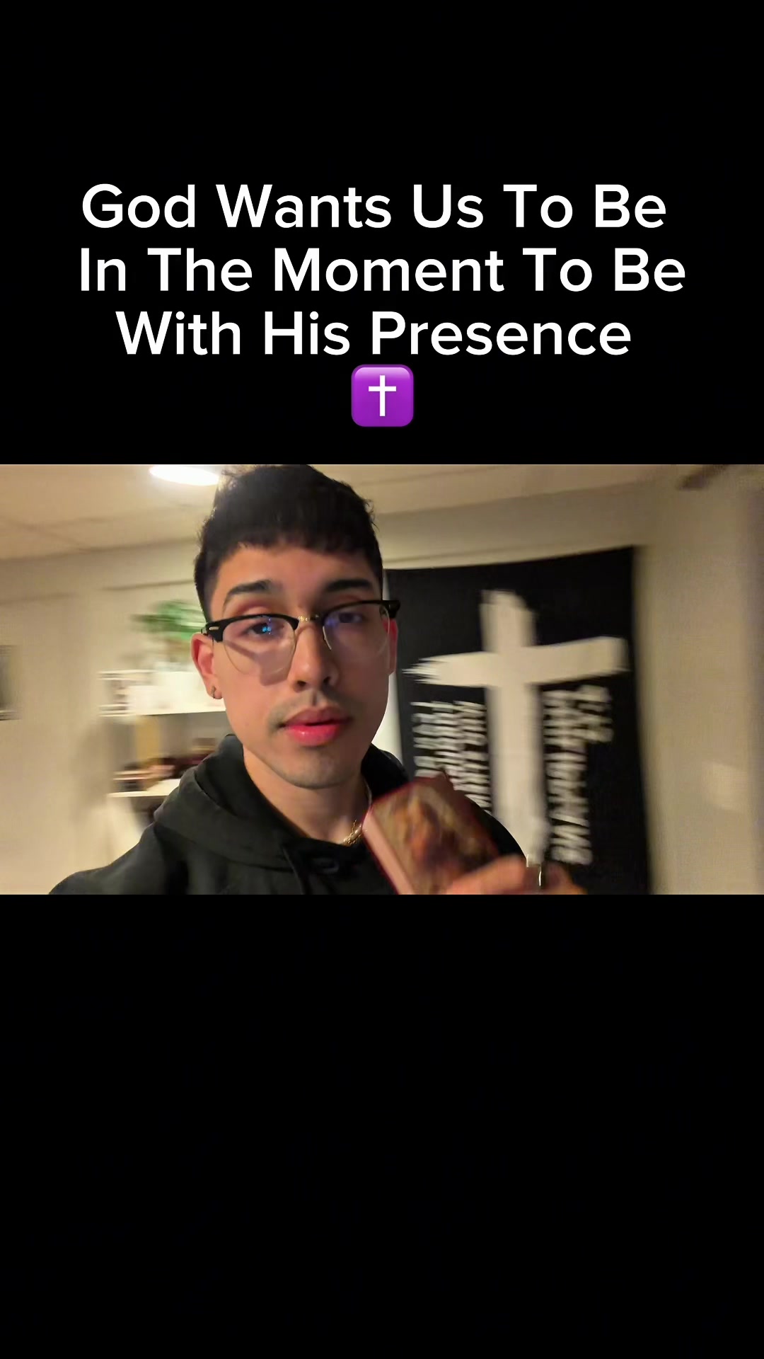 @johnnydivines