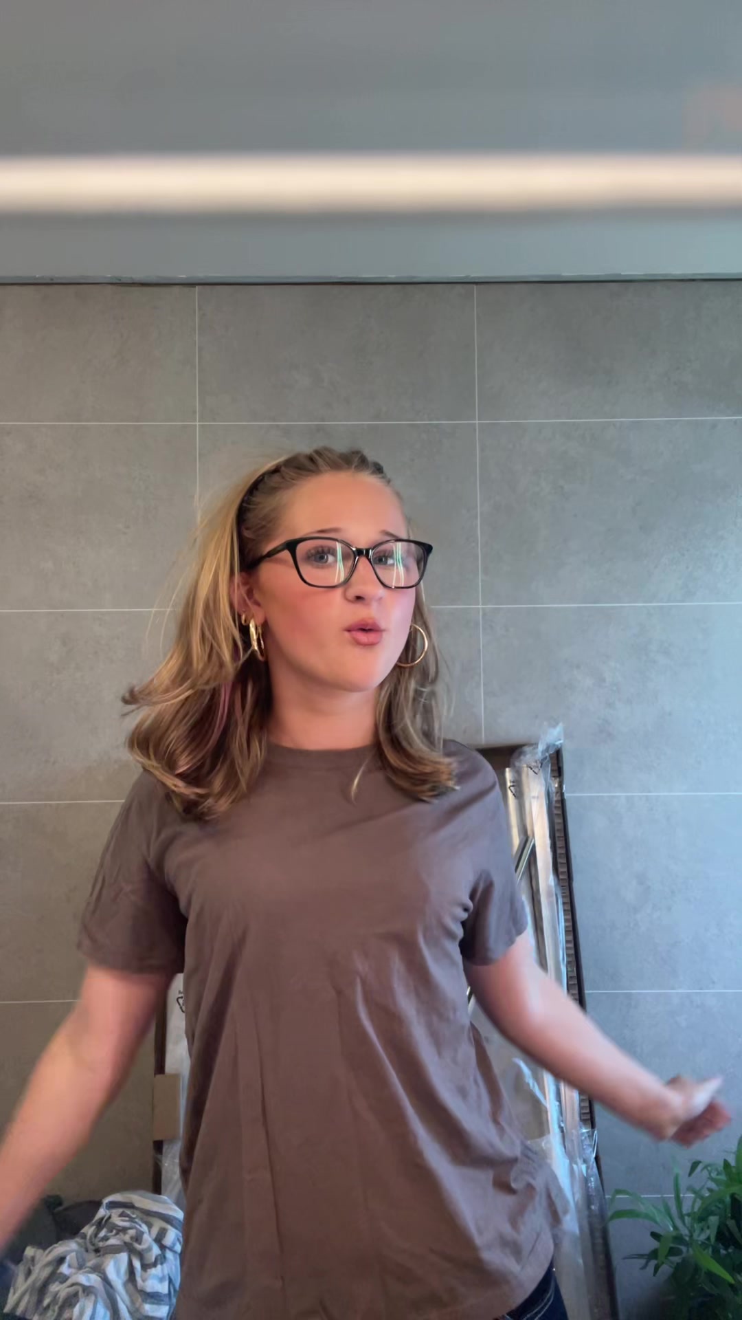 @jigglemybald_24