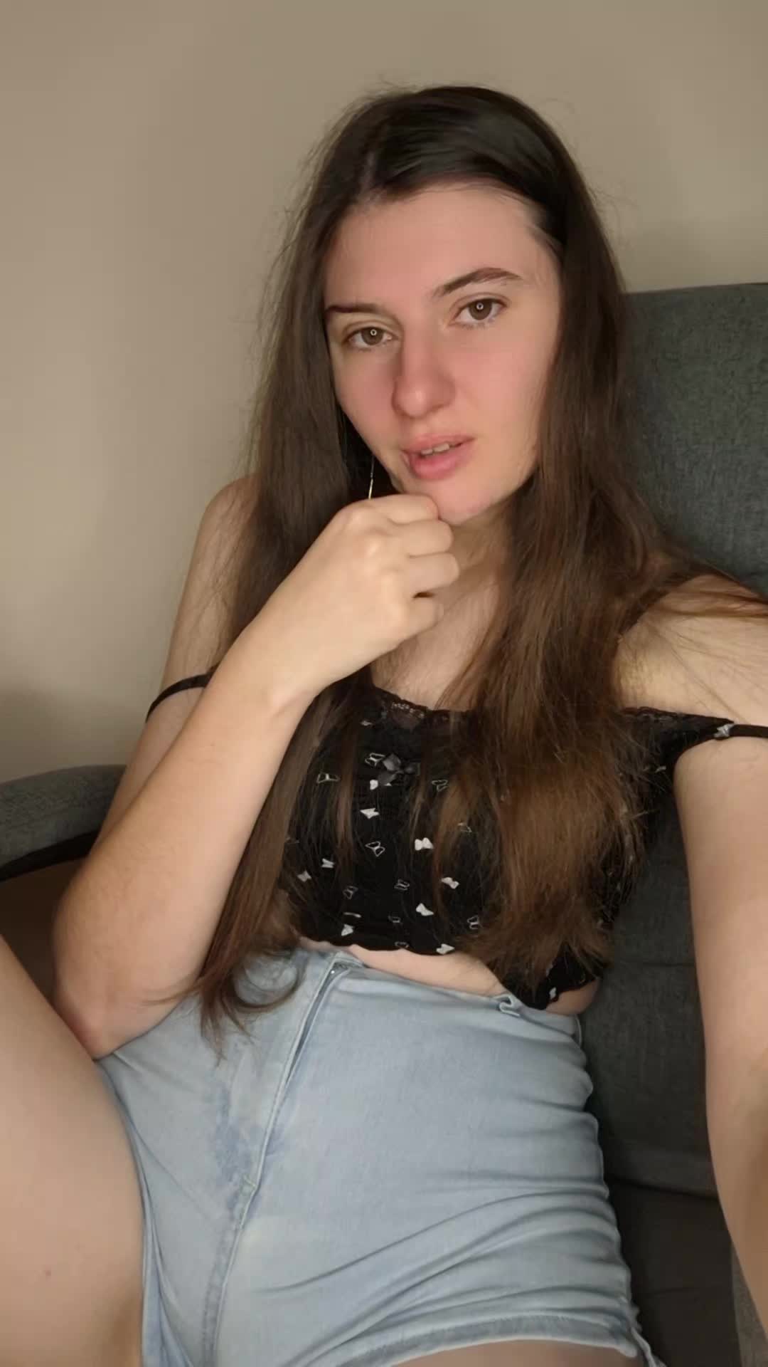 @Ellena.Ella