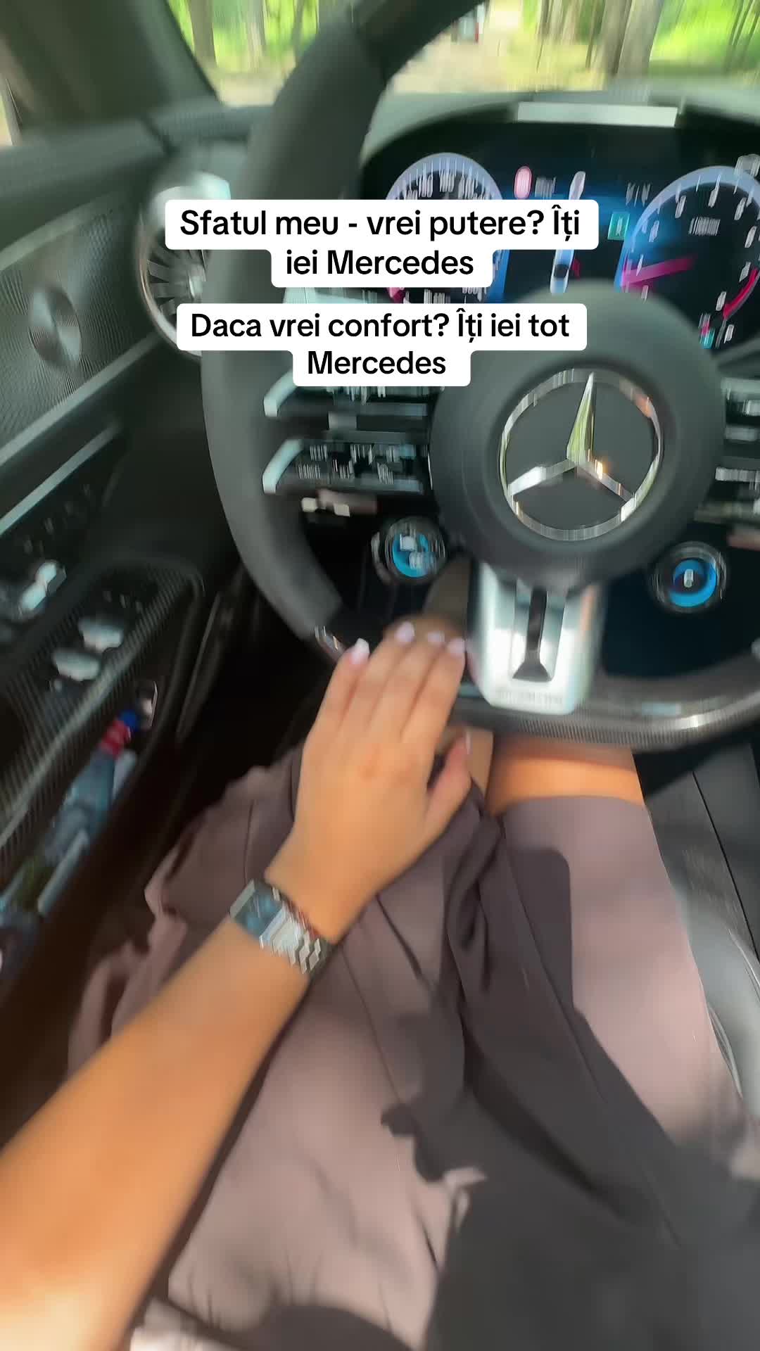 @MariadelaHey