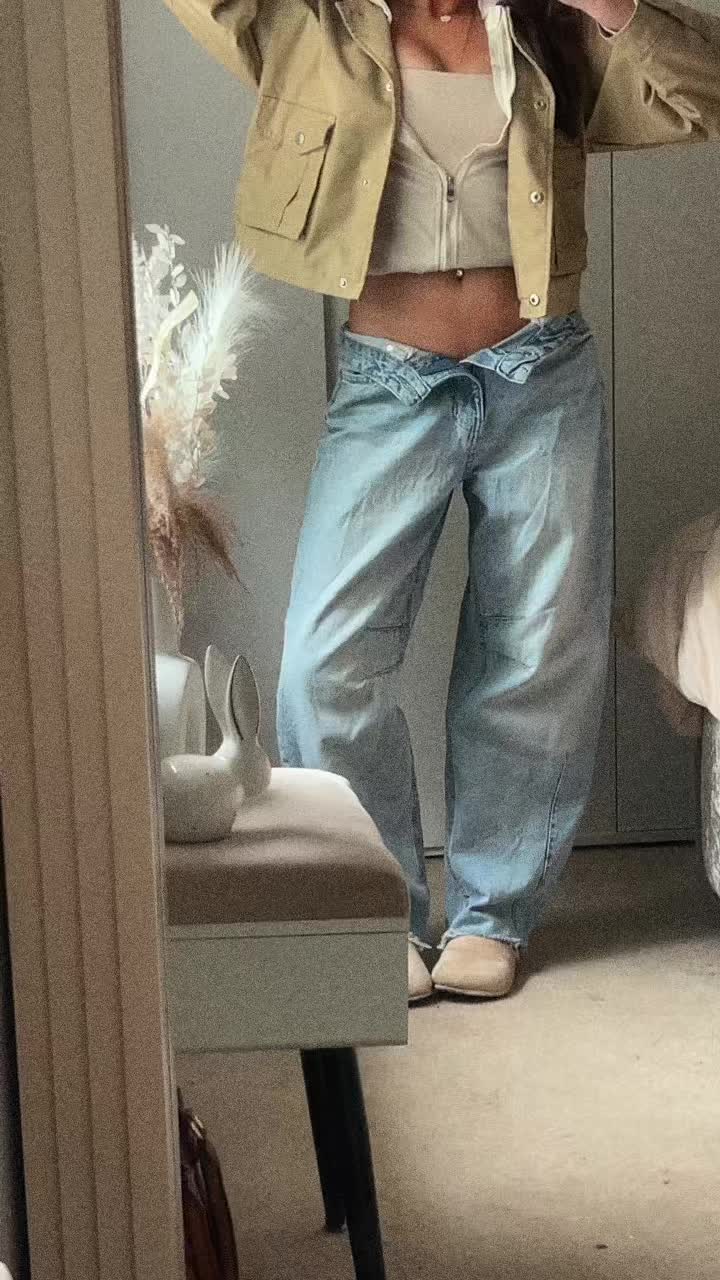 @MiaLeith