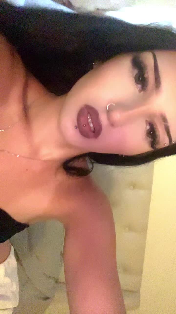 @hollyeva07
