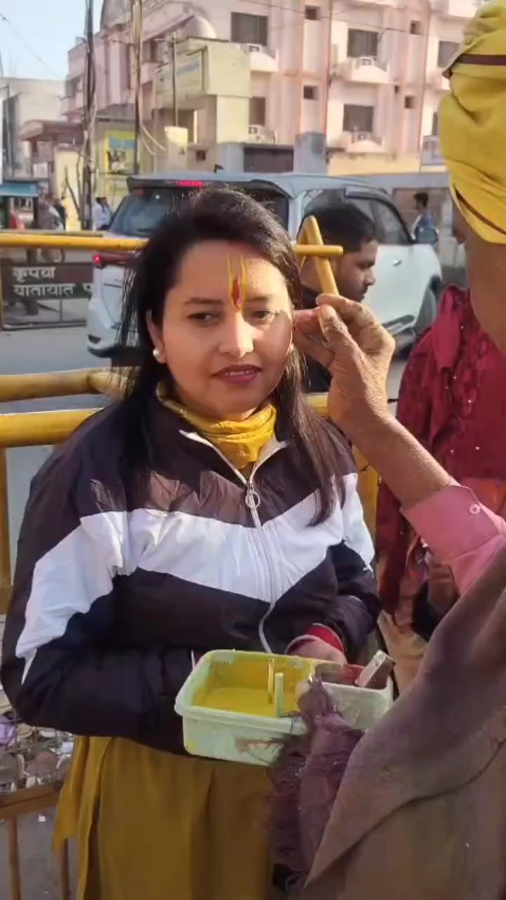 @परदेशी चेली 💫