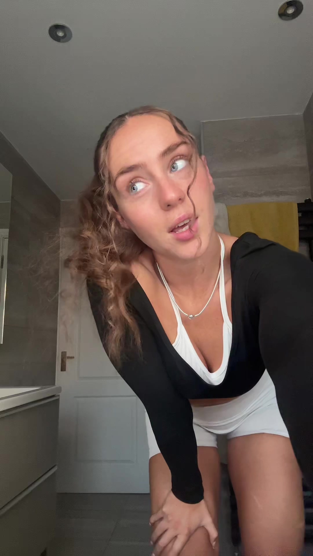 @katielouisefitness