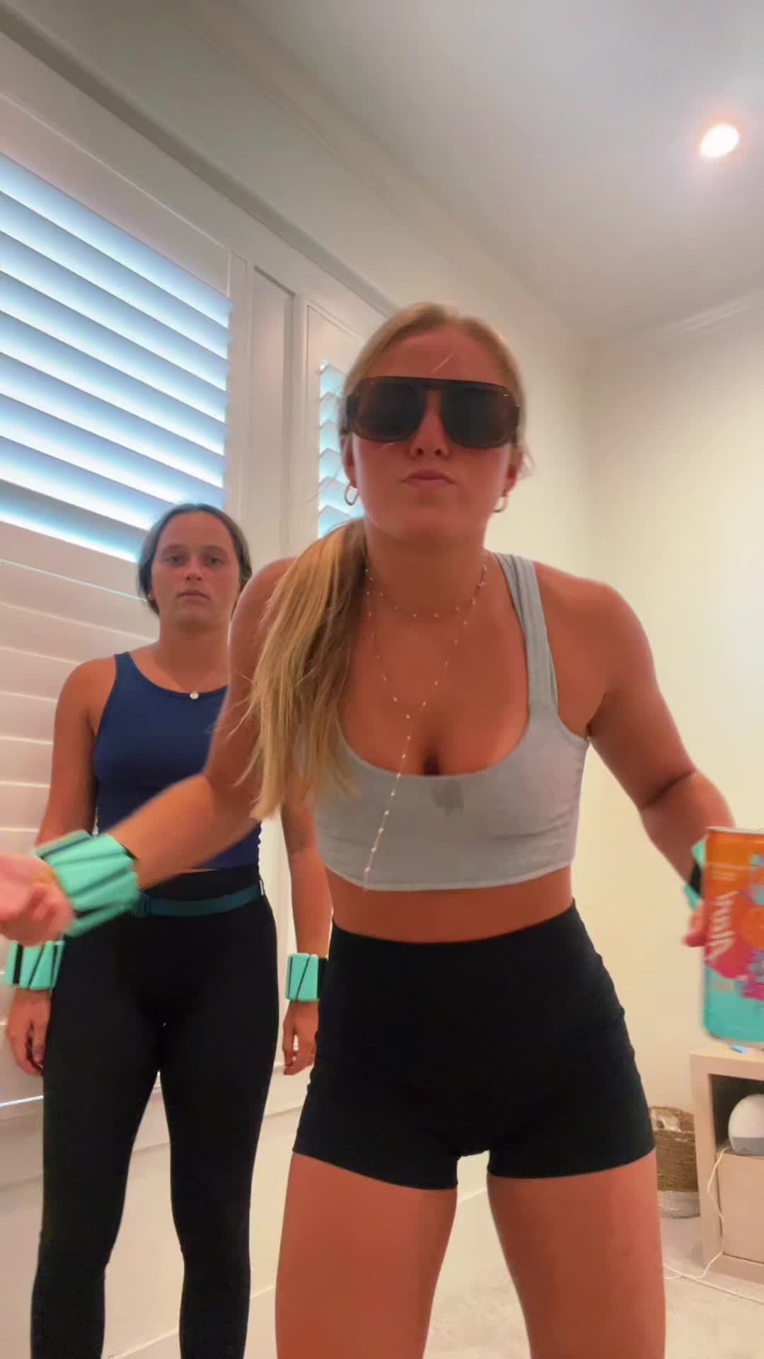 @sunnyjohiggins