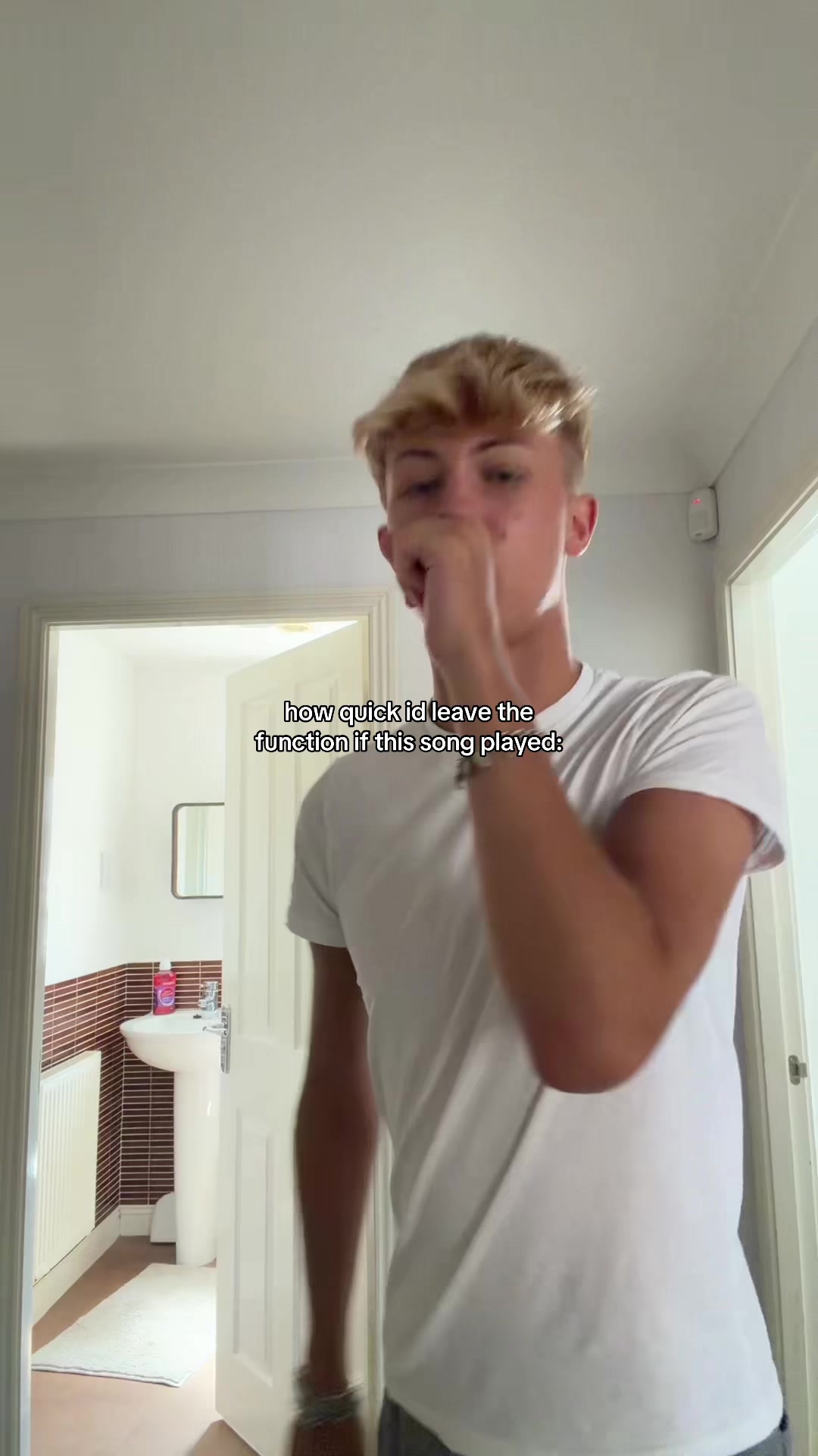 @lucas hardy