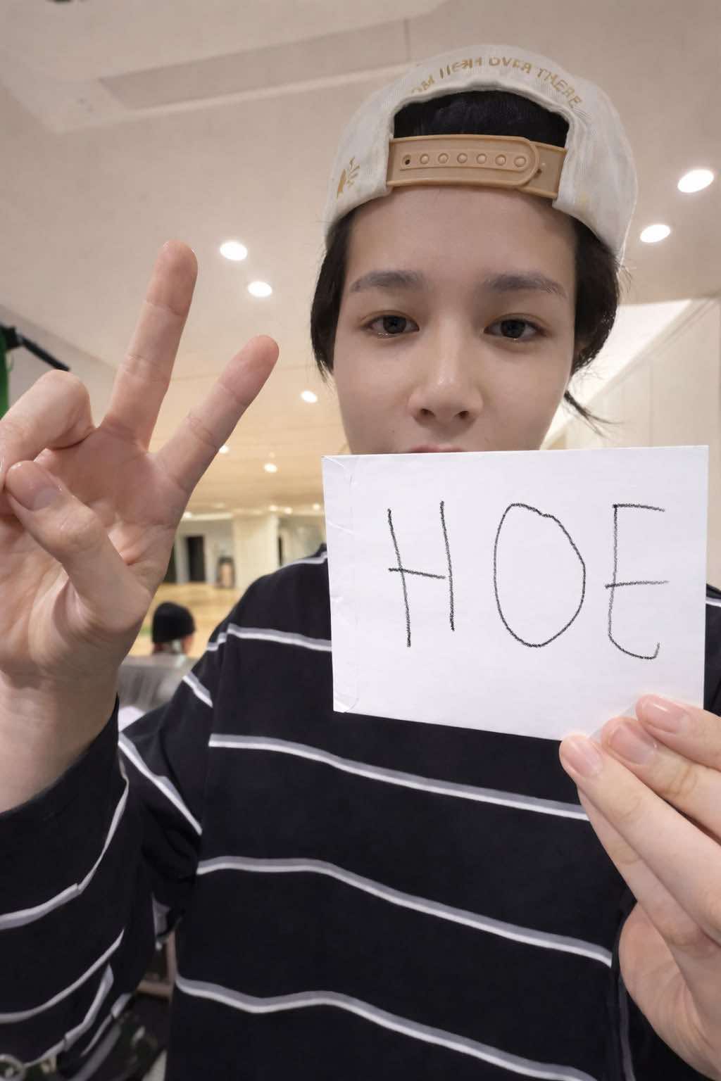 @m.o.ni_15