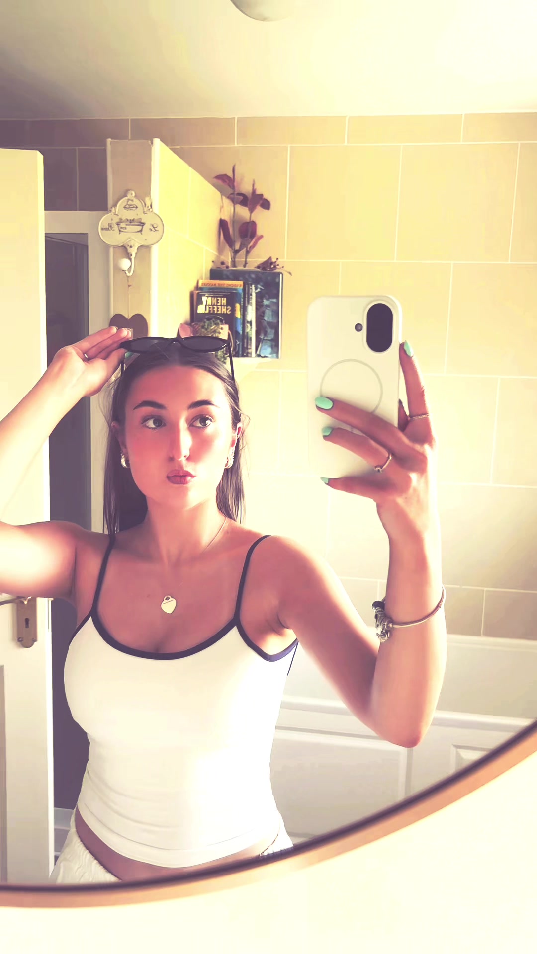 @emilyregann