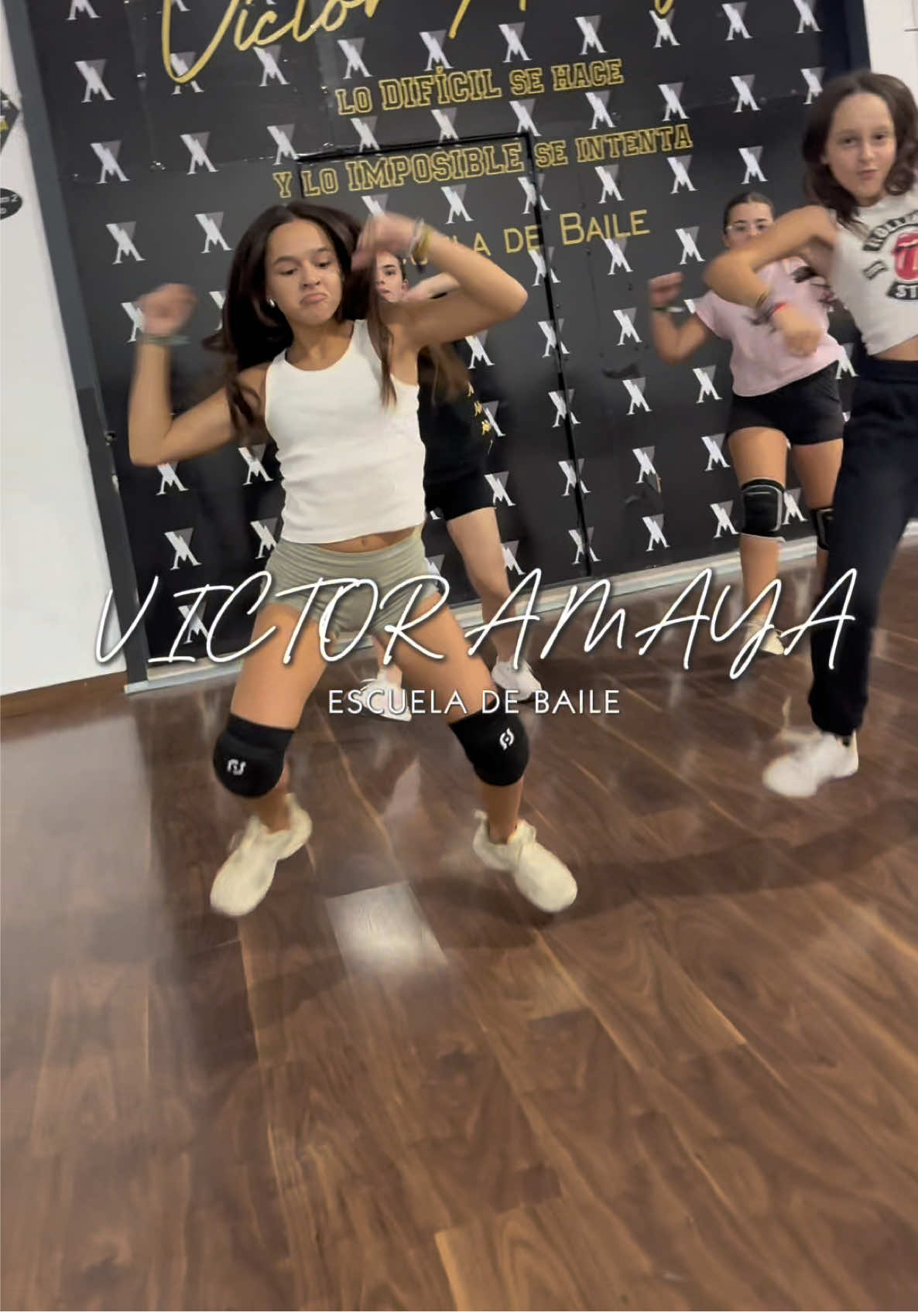 @escuelavictoramaya
