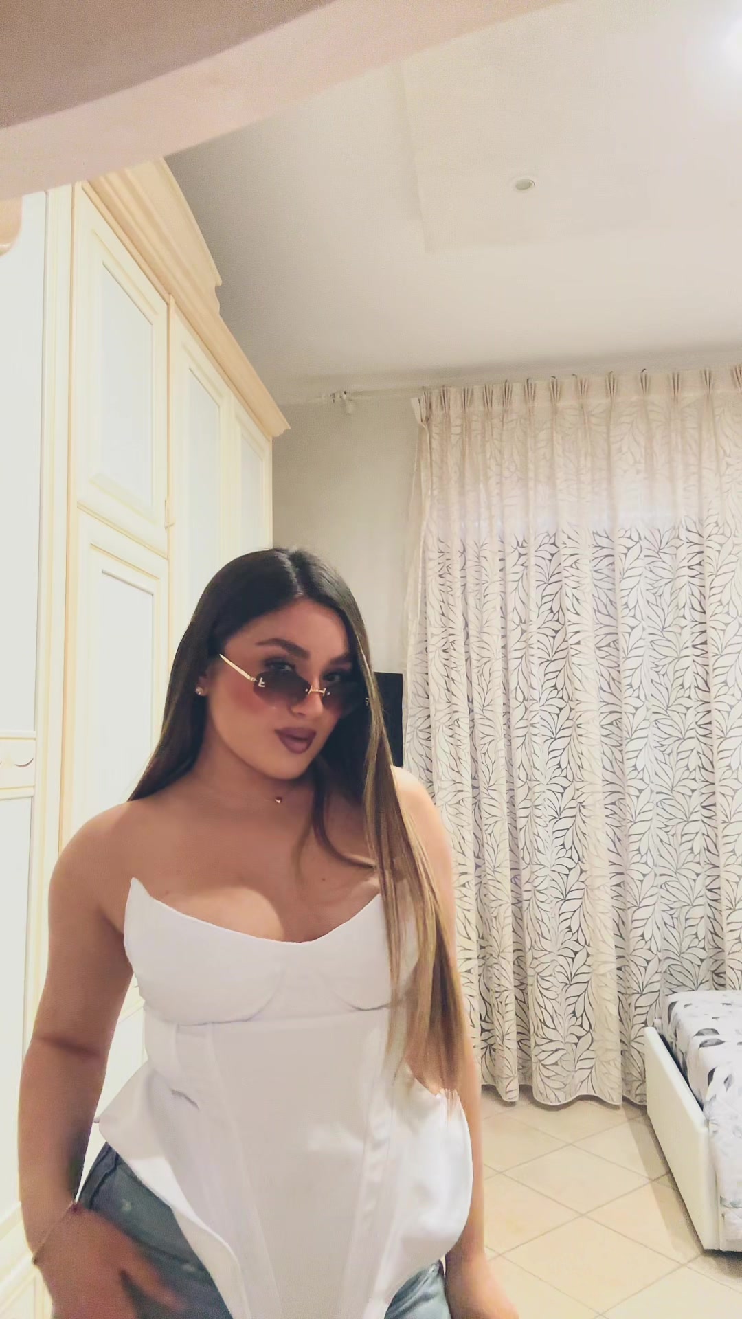 @paola