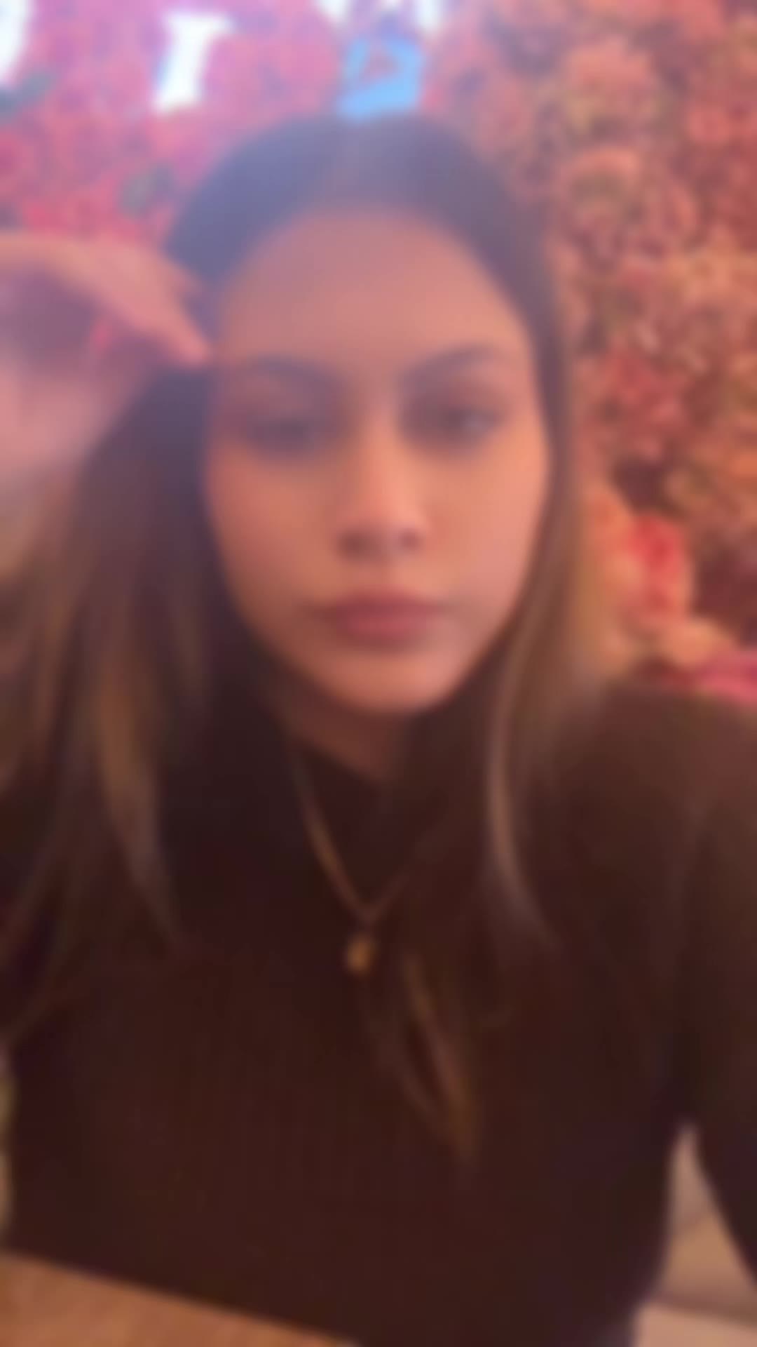 @simmi_9781