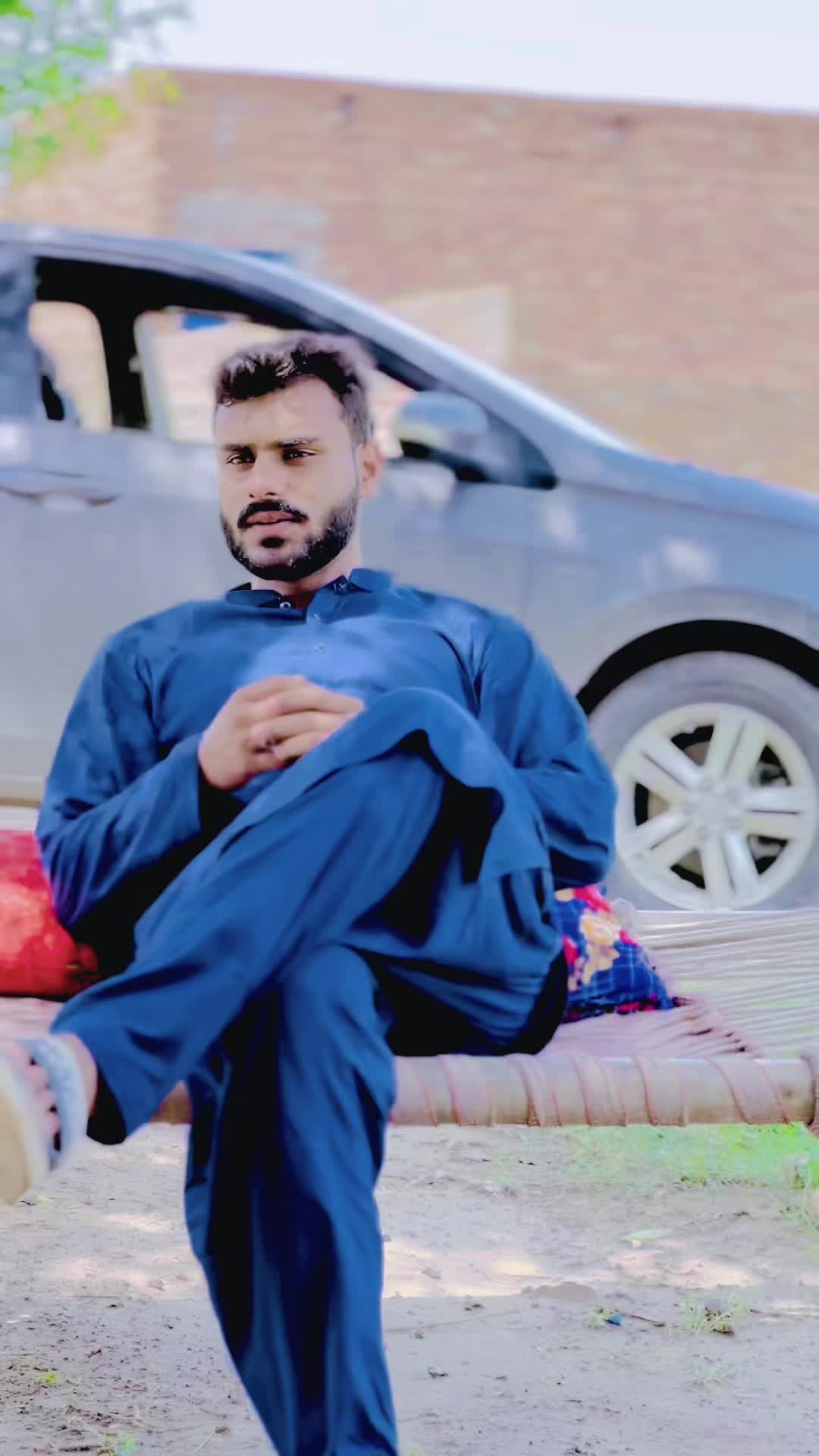 @Makhdoom Qasid Bukhari 👑🙇