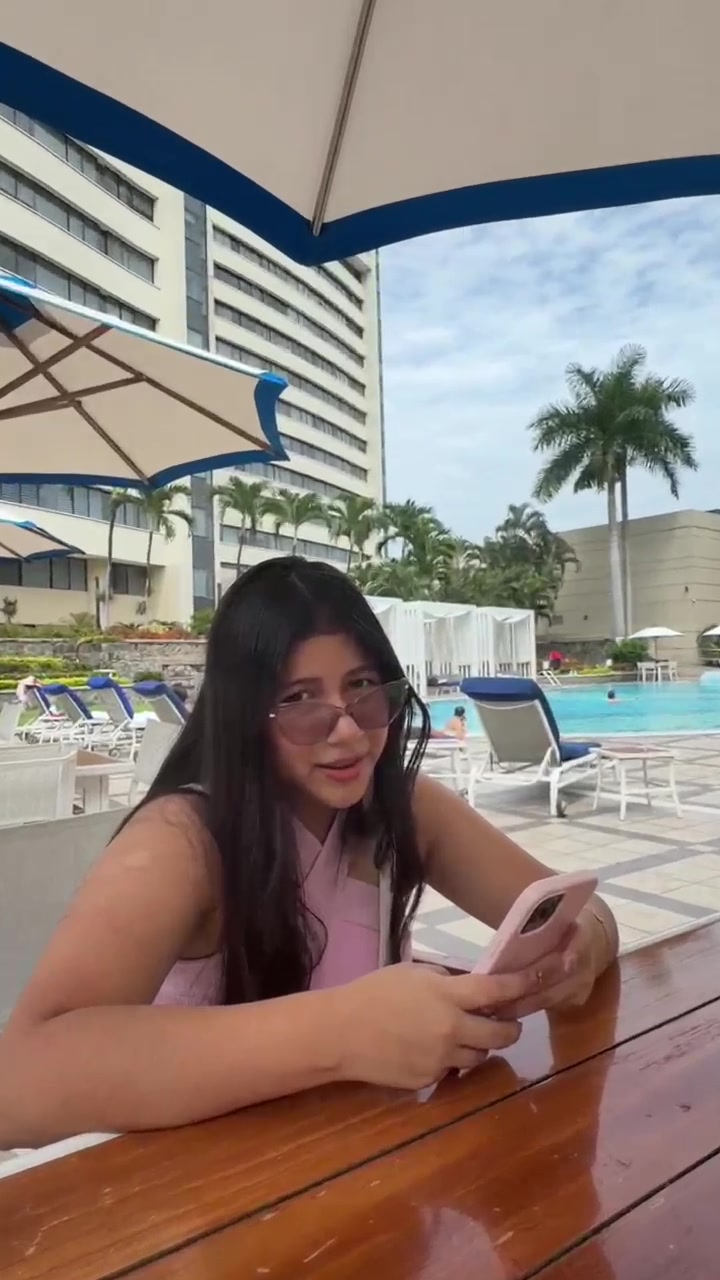 @Becaaaa