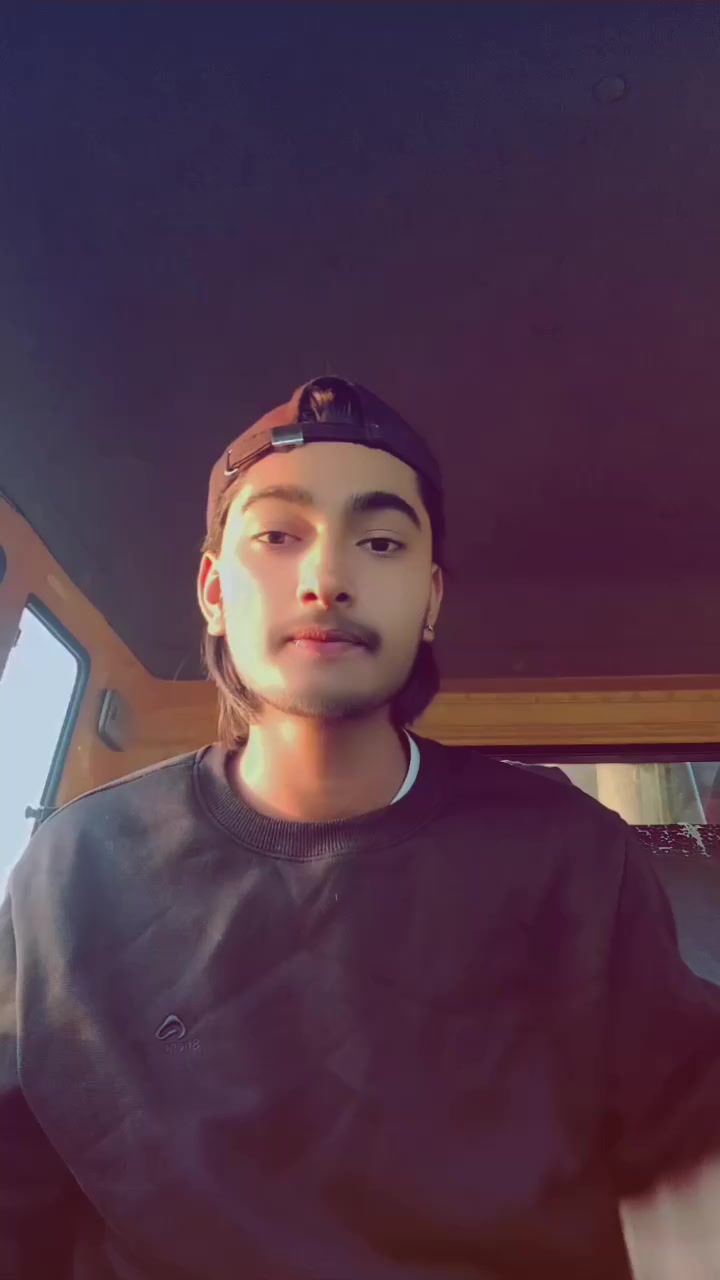 @𝗕𝗟𝗔𝗖𝗞__𝗗𝗘𝗦𝗜ღ