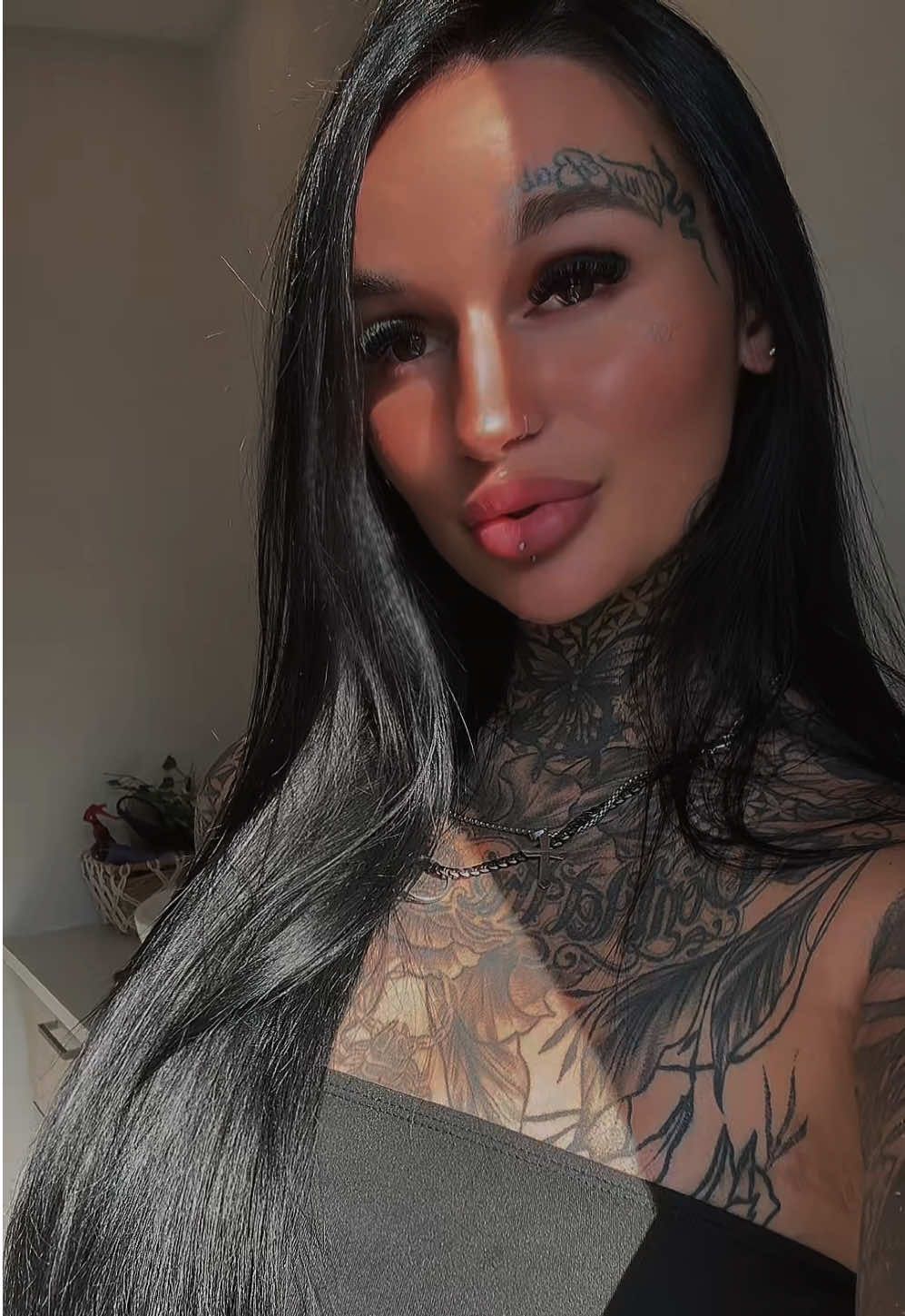 @Alexe🖤