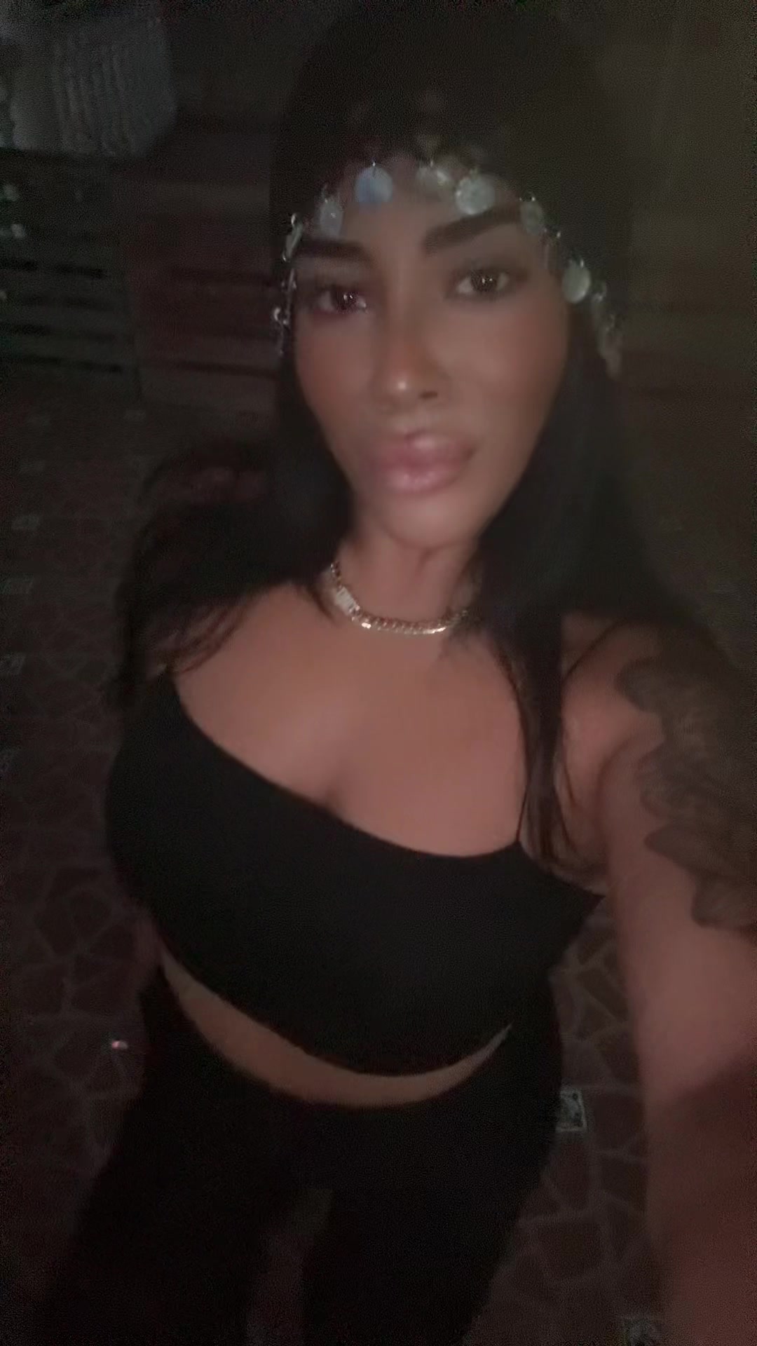 @Laanegraflores